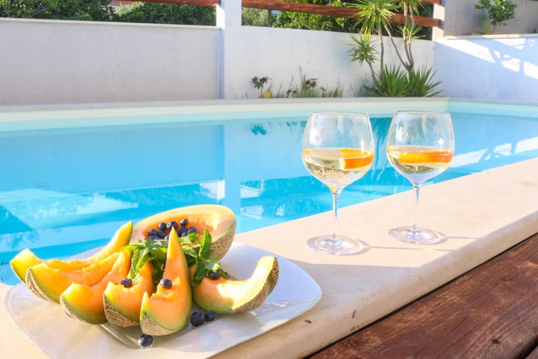 מליני Villa My Rose With A Private Pool מראה חיצוני תמונה