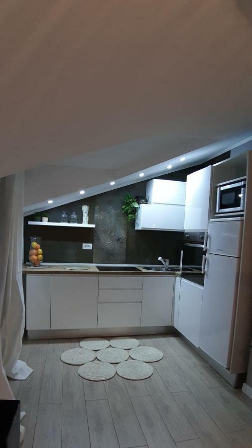 מליני Villa My Rose With A Private Pool מראה חיצוני תמונה